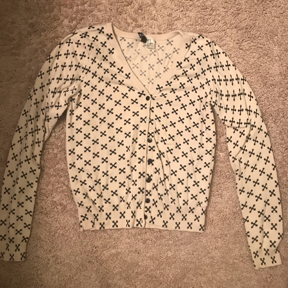 Black and off white pattern cardigan